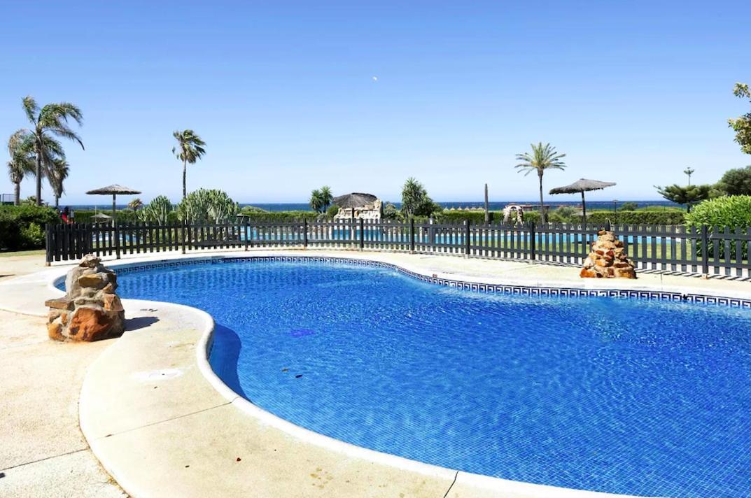 Semifrontal Con Vistas A Pie De Playawifi Lägenhet Zahara de los Atunes Exteriör bild